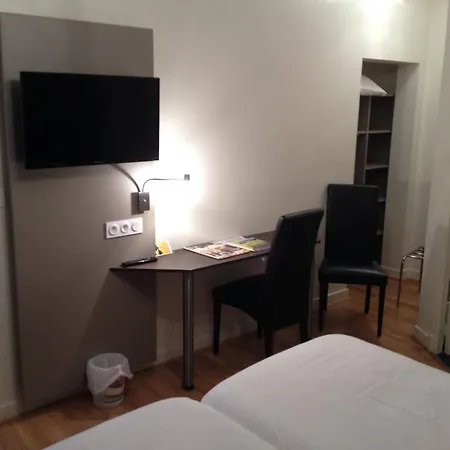 Logis Restaurant La Bastide Szálloda 3*