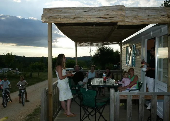 Logis Restaurant La Bastide 3*